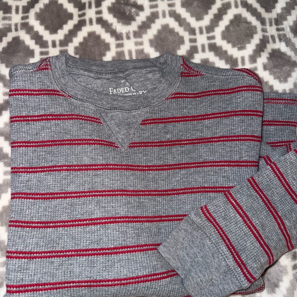 Faded Glory Gray and Red Thermal L/S Top for Boys Sz L EUC